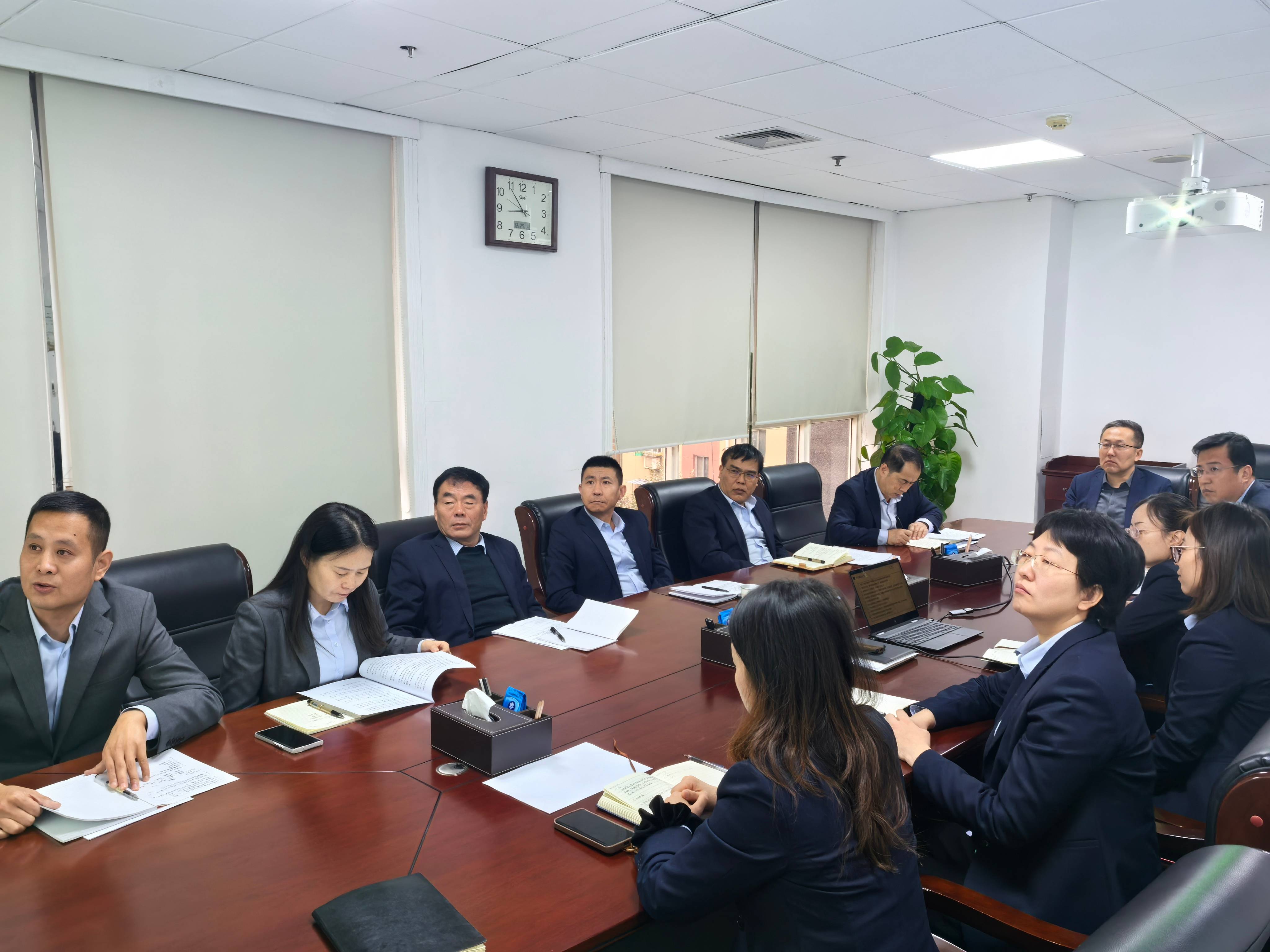 311735632372140451.jpg 12.31年终述职会圆满实现2(1).jpg